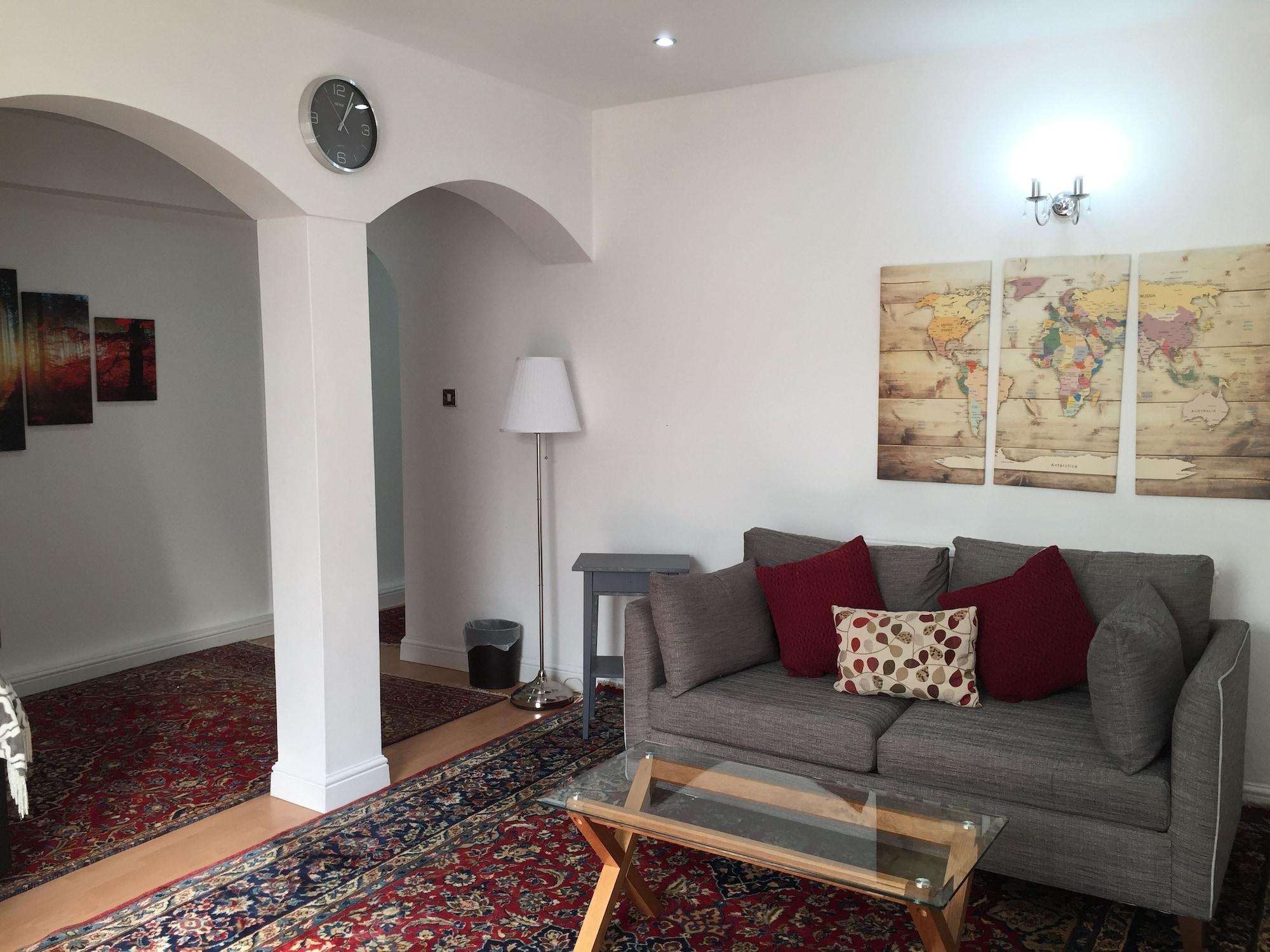 Luxurious Apartment In Kensington & Chelsea 런던 외부 사진